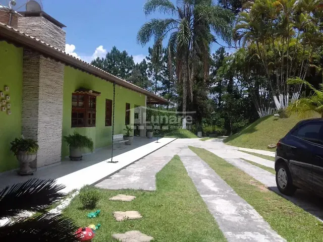 Sítio com 9300m² 3 quartos e 7 banheiros, à venda, no bairro Parque Residencial Itapeti em Mogi das Cruzes