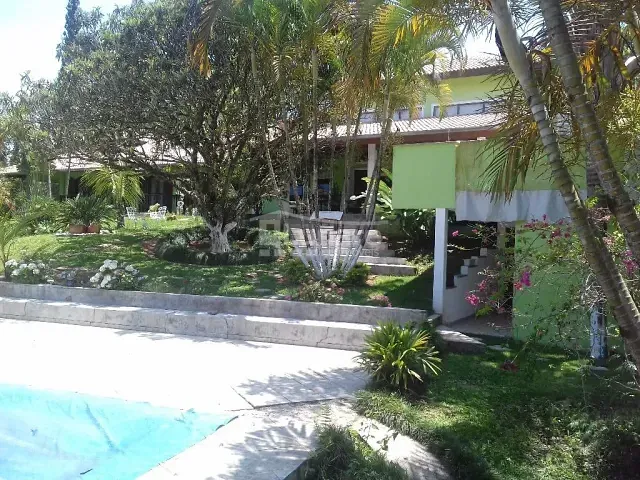 Sítio com 9300m² 3 quartos e 7 banheiros, à venda, no bairro Parque Residencial Itapeti em Mogi das Cruzes