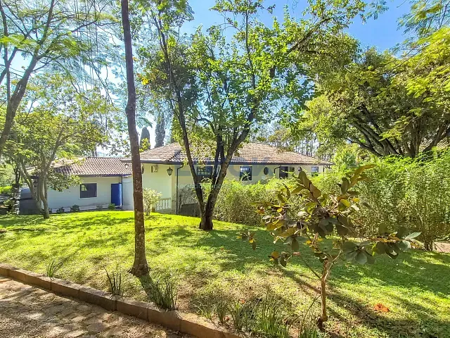 Sítio com 114500m² 13 quartos e 16 banheiros, à venda, no bairro Área Rural de Morungaba em Morungaba
