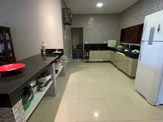 Sítio com 4000m² 2 quartos e 2 banheiros, à venda, no bairro Zona Rural em Teresina
