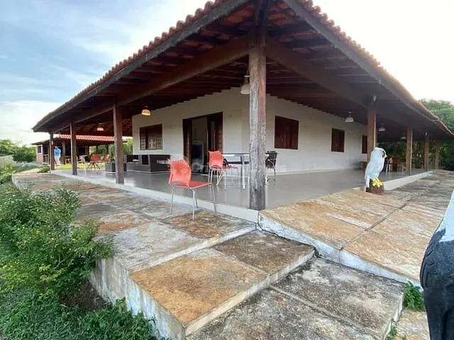 Sítio com 4000m² 2 quartos e 2 banheiros, à venda, no bairro Zona Rural em Teresina
