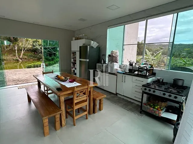Sítio com 3336m² 3 quartos e 1 banheiro, à venda, no bairro Sertão do Valongo em Porto Belo