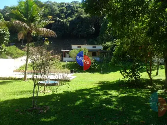 Sítio com 2480m² 2 quartos e 1 banheiro, à venda, no bairro Praia de Olaria (Guia de Pacobaíba) em Magé