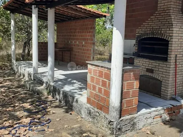 Sítio 2 quartos e 4 banheiros, à venda, no bairro Zona Rural em Teresina