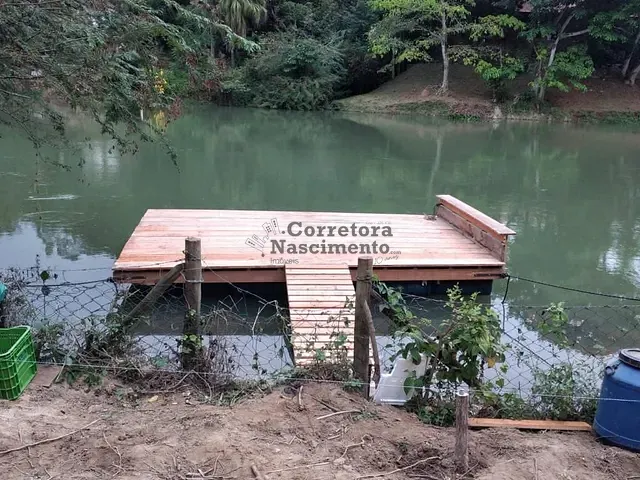 Sítio com 6000m², à venda, no bairro Capim da Angola em Paraibuna