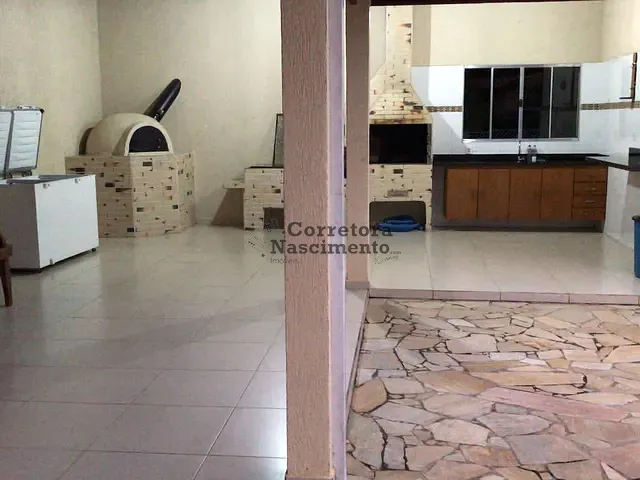 Sítio com 6000m², à venda, no bairro Capim da Angola em Paraibuna