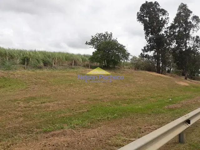 Sítio com 9115m², à venda, no bairro Bela Vista em Capivari