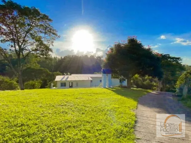 Sítio com 71611m² 3 quartos e 5 banheiros, à venda, no bairro Iara em Atibaia