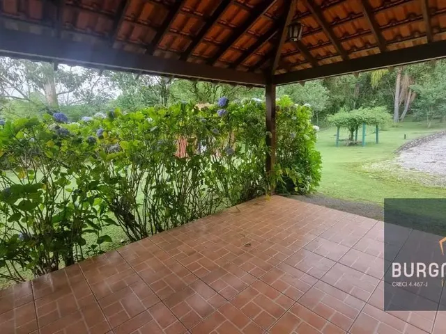 Sítio com 5000m² 3 quartos e 3 banheiros, à venda, no bairro Recreio da Serra em Piraquara