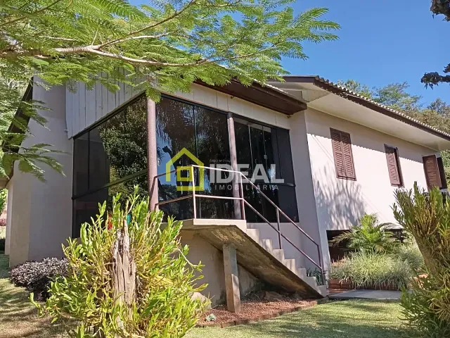 Sítio 4 quartos e 1 banheiro, à venda, no bairro Nova Estrela em Arabutã