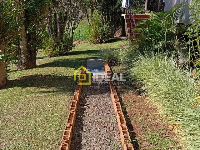 Sítio 4 quartos e 1 banheiro, à venda, no bairro Nova Estrela em Arabutã
