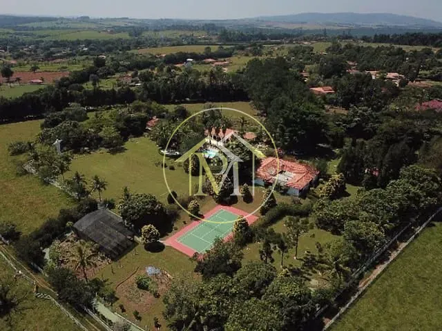 Sítio com 145000m² 5 quartos e 8 banheiros, à venda, no bairro Centro em Tatuí