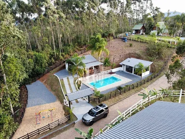 Sítio 2 quartos e 2 banheiros, à venda, no bairro Claraíba em São João Batista