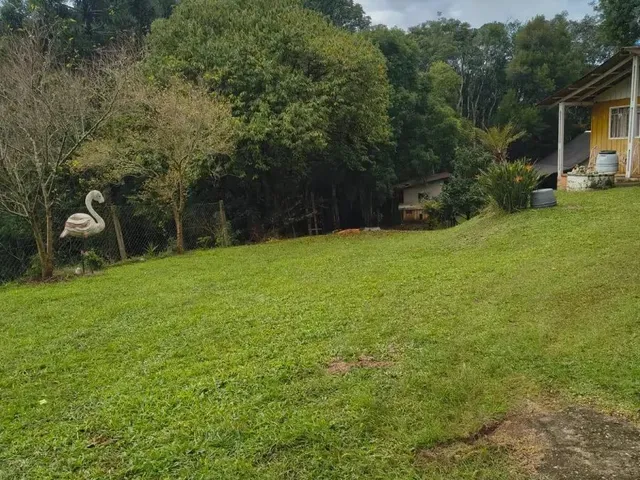 Sítio com 12100m² 3 quartos e 2 banheiros, à venda, no bairro Ferraria em Campo Largo