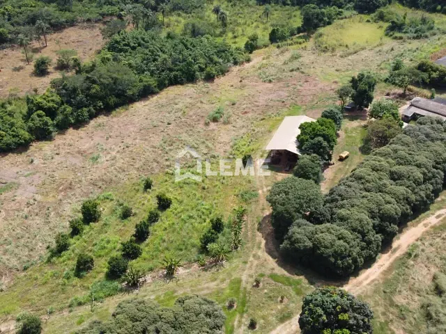 Sítio com 70000m² 1 quarto e 1 banheiro, à venda, no bairro Rural em Casa Branca