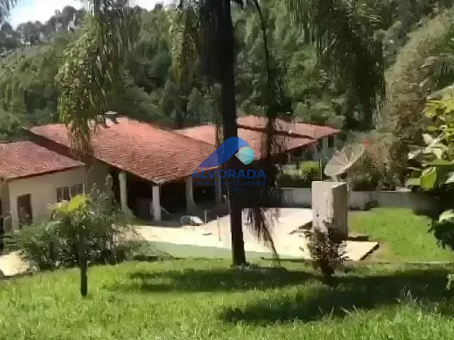 Sítio com 580800m² 7 quartos e 8 banheiros, à venda, no bairro Nha Luz em Salesópolis