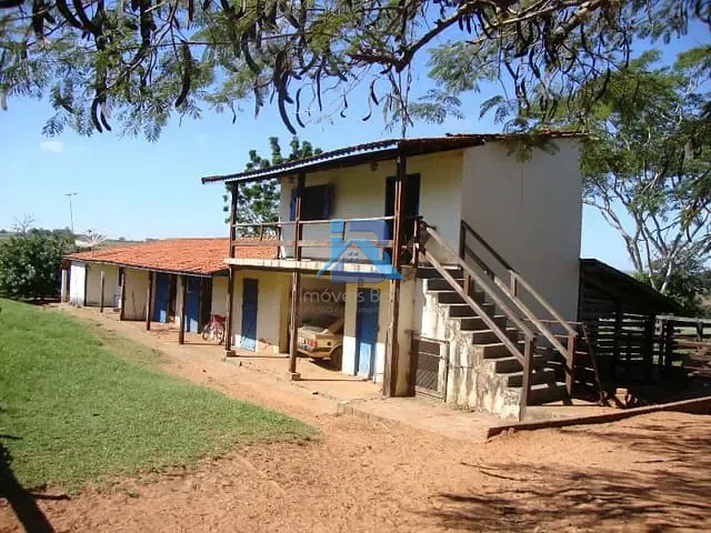 Sítio com 84600m² 9 quartos e 5 banheiros, à venda, no bairro Centro em Boa Esperança do Sul