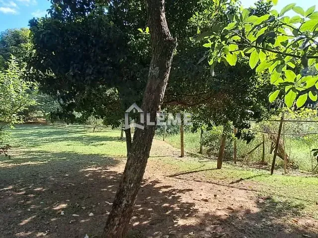 Chácara com 3000m² 3 quartos e 2 banheiros, à venda, no bairro Vila Lambari em Mococa