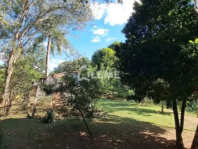 Chácara com 3000m² 3 quartos e 2 banheiros, à venda, no bairro Vila Lambari em Mococa