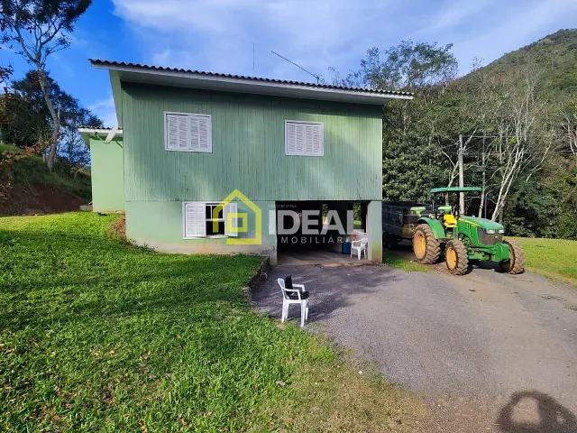 Sítio com 20000m², à venda, no bairro Área Rural de Concórdia em Concórdia