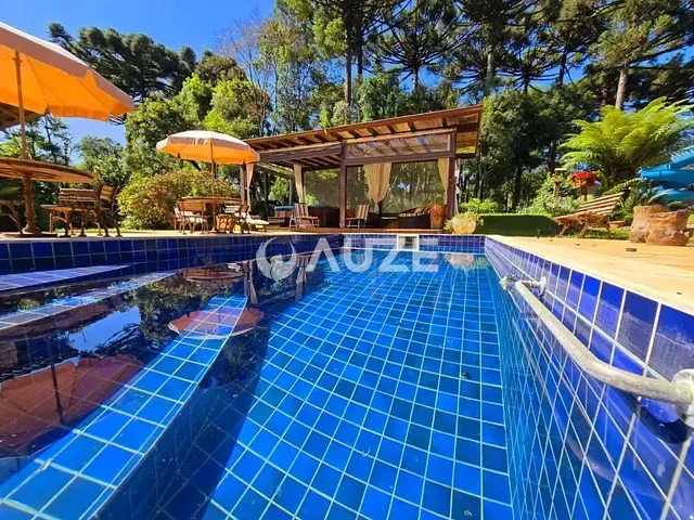 Sítio com 600m² 6 quartos e 8 banheiros, à venda, no bairro Planta Maria Clara em Almirante Tamandaré