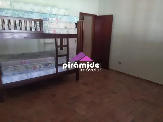 Sítio com 30000m² 3 quartos e 5 banheiros, à venda, no bairro Capim Dangola em Paraibuna