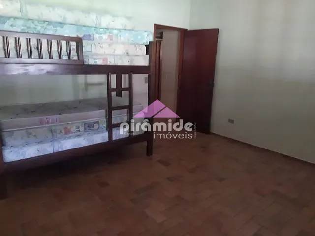 Sítio com 30000m² 3 quartos e 5 banheiros, à venda, no bairro Capim Dangola em Paraibuna