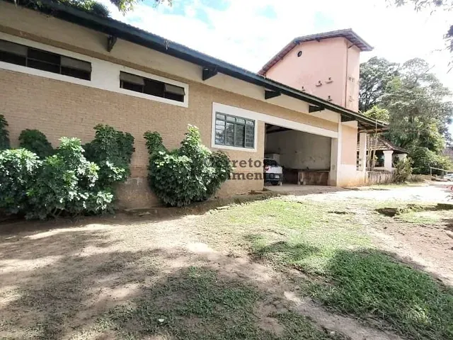 Sítio com 12000m², para alugar, no bairro Bandeira Branca em Jacareí