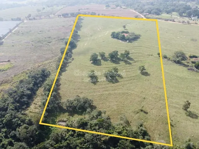 Sítio com 60000m² 2 quartos e 2 banheiros, à venda, no bairro Área Rural de Artur Nogueira em Artur Nogueira
