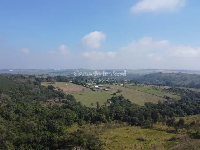 Sítio com 60000m² 2 quartos e 2 banheiros, à venda, no bairro Área Rural de Artur Nogueira em Artur Nogueira