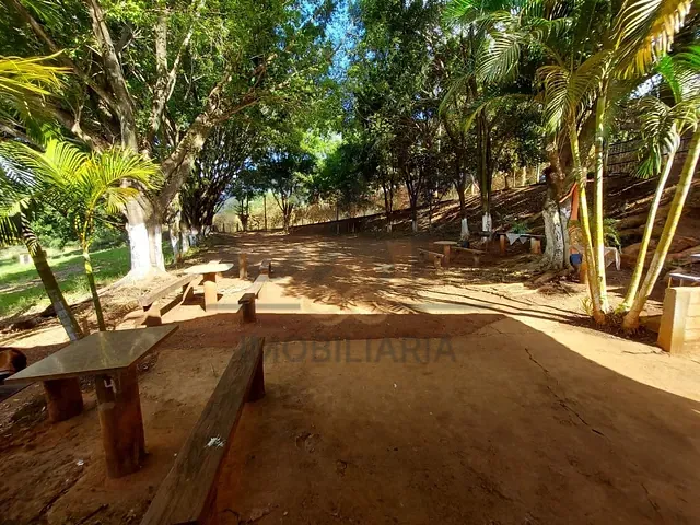 Sítio com 24000m², à venda, no bairro Centro em Santo Antônio de Posse