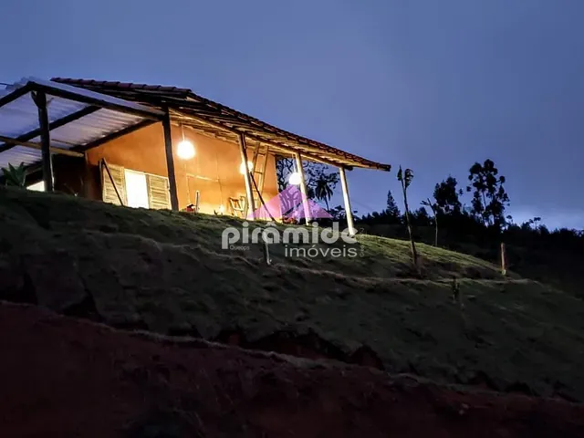 Sítio com 31000m² 2 quartos e 1 banheiro, à venda, no bairro Espírito Santo em Paraibuna