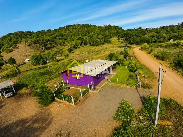 Sítio com 63000m² 3 quartos e 1 banheiro, à venda, no bairro Interior em Lindóia do Sul