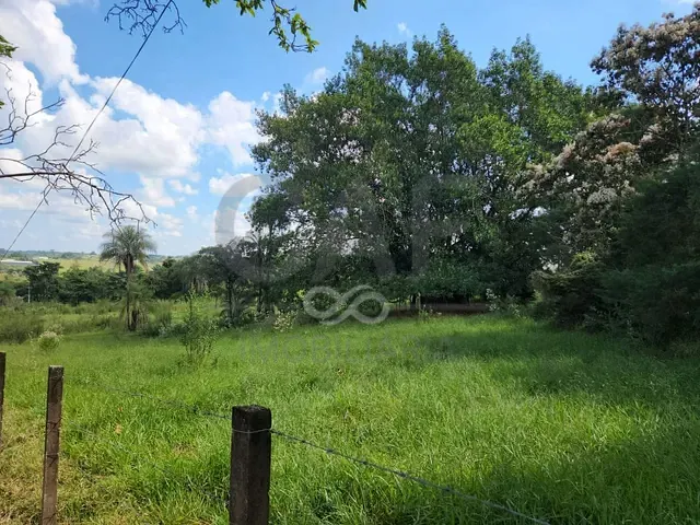 Sítio com 133100m² 3 quartos e 3 banheiros, à venda, no bairro Borda da Mata em Jaguariúna