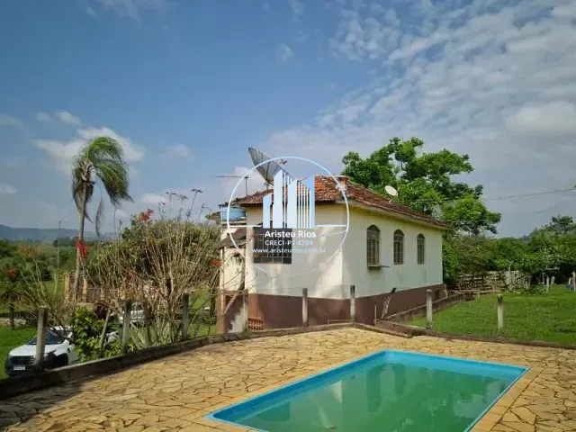 Sítio com 302500m² 4 quartos e 3 banheiros, à venda, no bairro Área Rural de Pouso Alegre em Pouso Alegre