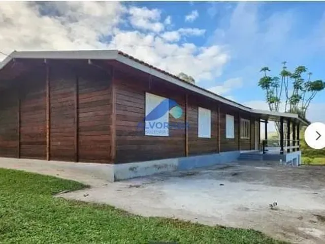 Sítio com 130205m² 4 quartos e 1 banheiro, à venda, no bairro Sobrado em São José Dos Campos