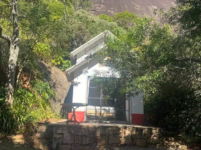 Sítio com 65949m² 2 quartos e 2 banheiros, à venda, no bairro Araras em Petrópolis