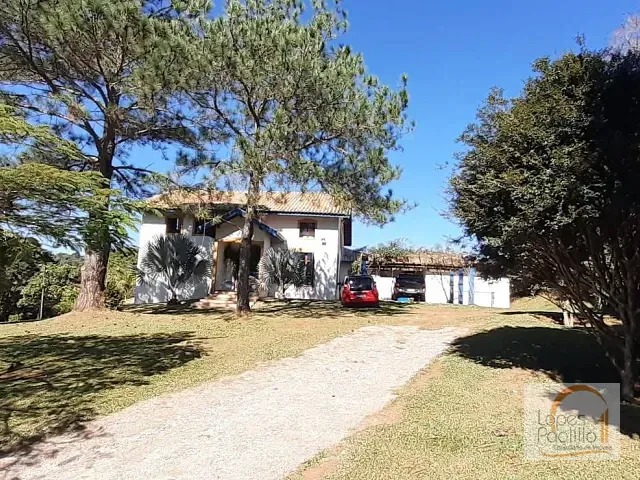 Sítio com 23200m² 9 quartos e 10 banheiros, à venda, no bairro Boa Vista em Atibaia