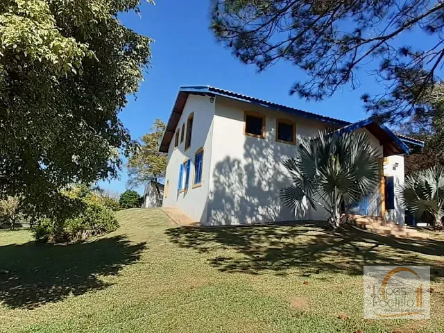 Sítio com 23200m² 9 quartos e 10 banheiros, à venda, no bairro Boa Vista em Atibaia