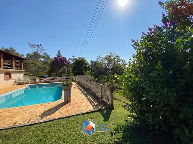 Sítio com 4308m², à venda, no bairro Campestre em Pedra Bela