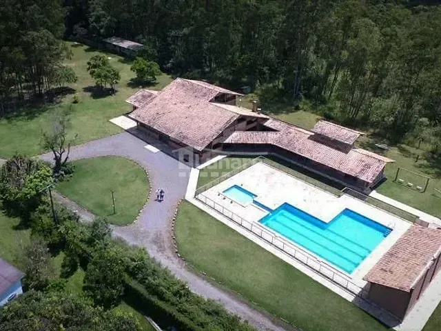 Sítio com 20000m² 4 quartos e 3 banheiros, à venda, no bairro Vila Sao Sebastiao em Santa Branca