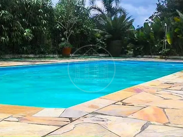 Sítio com 252200m² 5 quartos e 4 banheiros, à venda, no bairro Parelheiros em São Paulo
