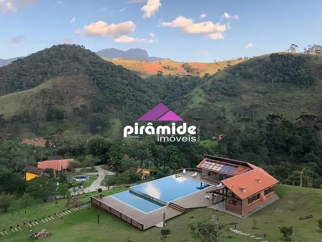 Sítio com 52000m², à venda, no bairro São Francisco Xavier em São José dos Campos