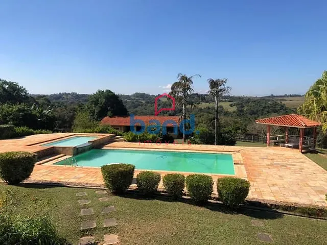 Sítio com 94380m² 4 quartos e 5 banheiros, à venda, no bairro Piquira em Porto Feliz