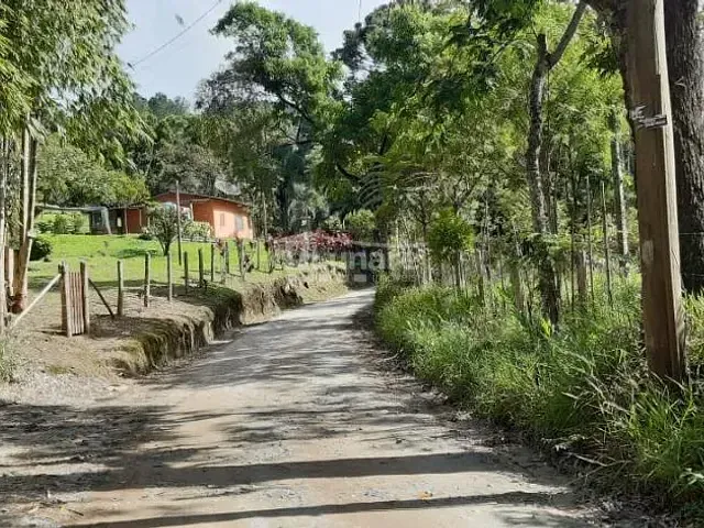 Sítio com 372000m², à venda, no bairro Quatinga em Mogi das Cruzes