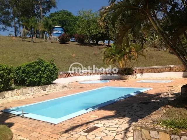 Sítio com 104000m² 3 quartos e 4 banheiros, à venda, no bairro Santana em Bragança Paulista