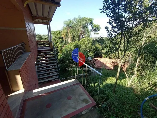 Sítio com 12000m² 2 quartos e 1 banheiro, à venda, no bairro Praia do Imperador (Praia de Mauá) em Magé