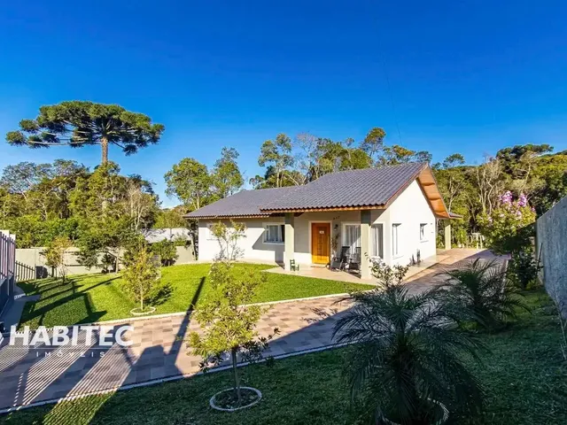 Casa com 3016m² 3 quartos e 3 banheiros, à venda, no bairro Centro em Quatro Barras