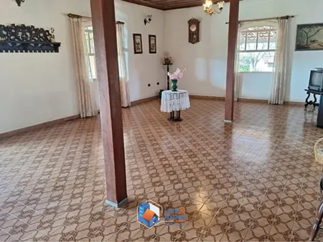 Sítio com 23763m², à venda, no bairro Jardim Esplanada em Itatiba