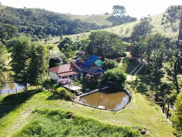 Sítio com 136m² 3 quartos e 5 banheiros, à venda, no bairro Sitio Velho em Cunha